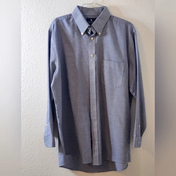 Men's Stafford Button Down Shirt in a dark blue and white design. 16 1/2 - 32/33 - Picture 1 of 10